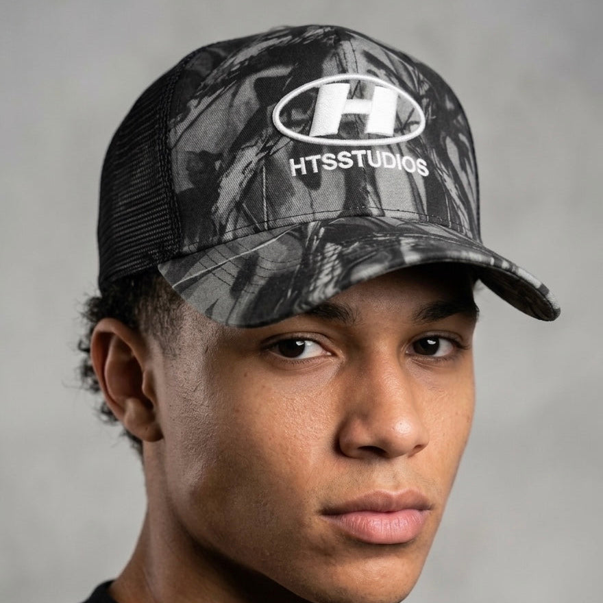 BLACK REAL TREE CAP